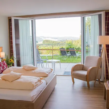 Pensjonat Sonne Neuhaeusle 3*